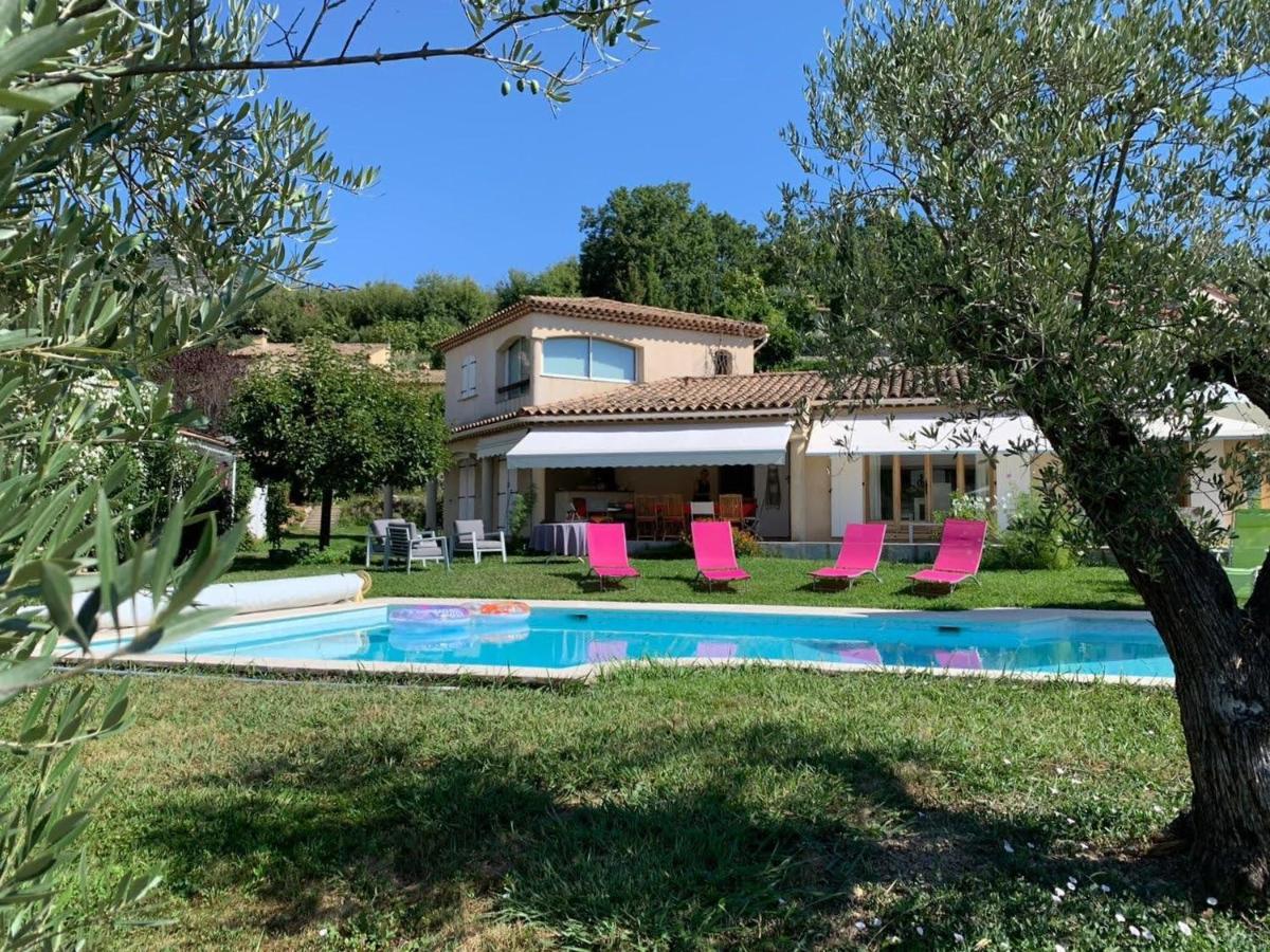 Saint-Jeannet  Bed & Breakfast Les Lillas المظهر الخارجي الصورة